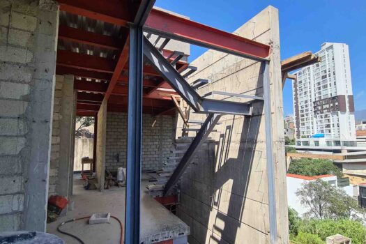 Pre-venta de Casa en Bosque Real Huixquilucan