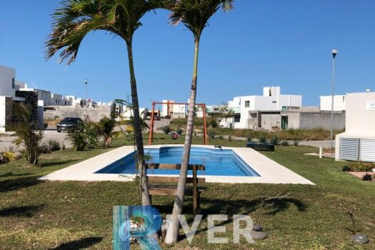 Casa 3 Recamaras Fracc Real Mandinga 1005