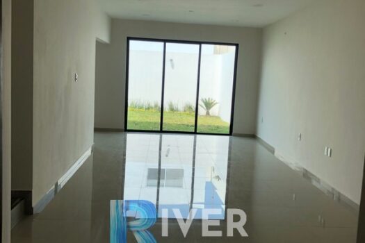 Casa 3 Recamaras Fracc Lomas del Sol 1012