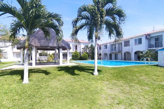 Se Vende Bonita Casa en Cluster con Alberca en Geo Los Pinos II