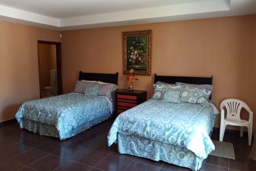 Excelente casa con alberca privada en San Miguel