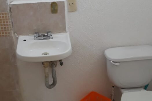 Se vende Casa remodelada en playa del carmen