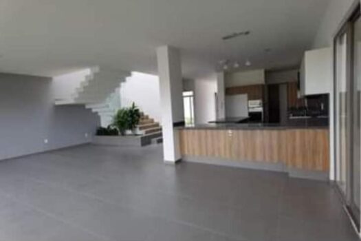 Casa tipo recidencial LOMAS DE JURIQUILLA