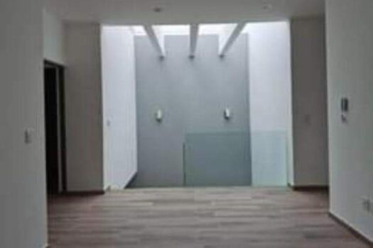 Casa tipo recidencial LOMAS DE JURIQUILLA