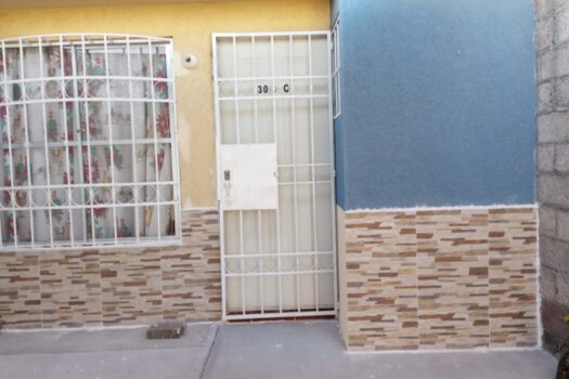 Casa en Nextlalpan recién re modelada (nunca ha sido habitada)