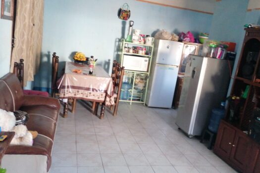 VENDO CASA CON TRES DEPARTAMENTOS EN SAN ANTONIO DE LA CAL