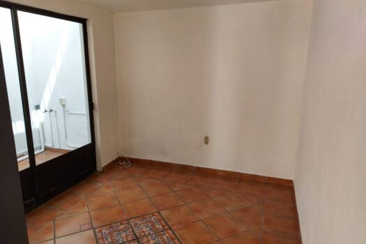 CASA EN ESQUINA, QUERETARO, QRO