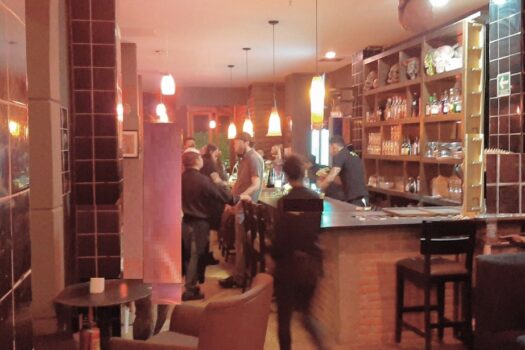 TRASPASO RESTAURANTE BAR INSURGENTES SUR ROMA NORTE CON LIC BEBIDAS 2 AM