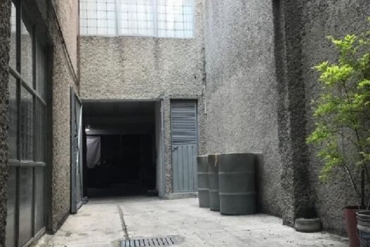 VENDO BODEGA CON OFICINAS COL.POSTAL, ALCALDIA B.JUAREZ CDMX EXCELENTE PARA SU EMPRESA