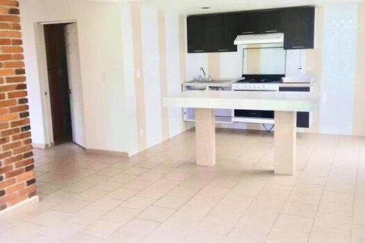 VENDO CASA JUNTO AL BOSQUE DEL COLEGIO MILITAR VISTA PRECIOSAS AIRE LIMPIO SERVICIOS CERQUITA