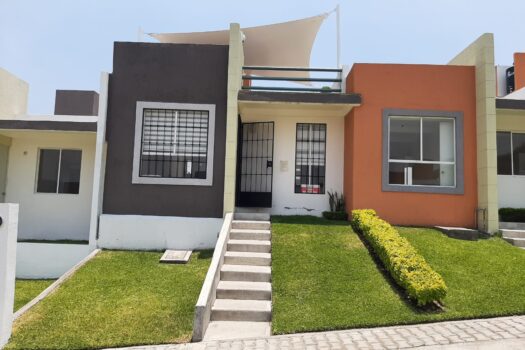 CASAS CON ALBERCA EN CUERNAVACA MORELOS