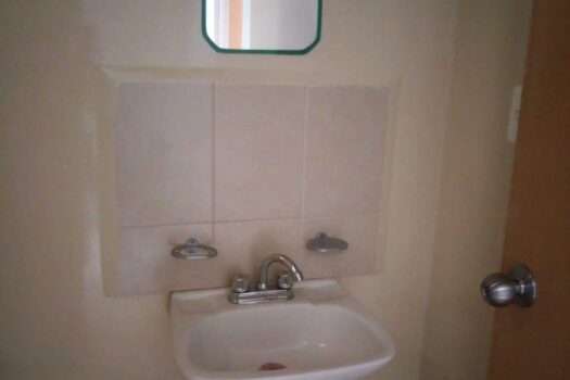 Hermosa Casa en renta 4 recamaras en Los Héroes Chalco