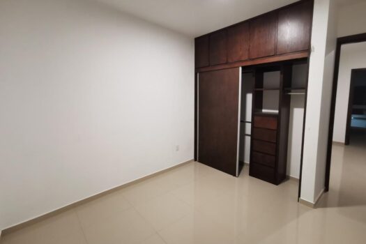 Casa a 5 minutos de plaza Galerías Santa Anita