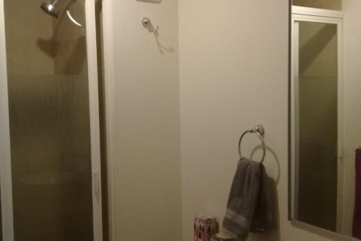 VENDO EXCLUSIVO Y AMPLIO DEPTO MUY ILUMINADO EN CONDOMINIO RESIDENCIAL LAURELES COL DEL VALLE NORTE