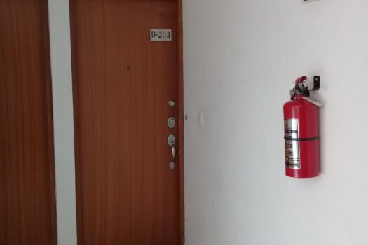 VENDO EXCLUSIVO Y AMPLIO DEPTO MUY ILUMINADO EN CONDOMINIO RESIDENCIAL LAURELES COL DEL VALLE NORTE