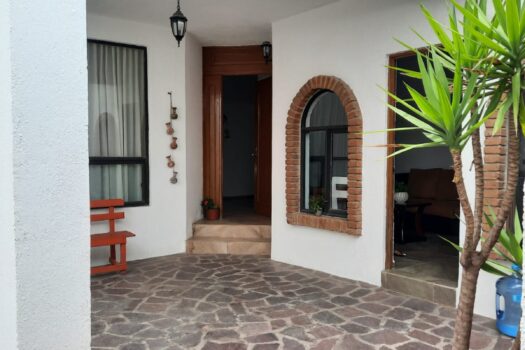 Casa en VENTA zona VILLAS DEL PEDREGAL