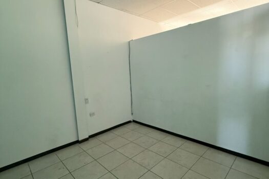 SE RENTA LOCAL (PLAZA COMERCIAL SAN AGUSTIN)