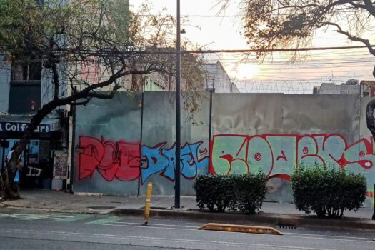 REMATO VENDO TERRENO CON PROYECTO EN AVANCE